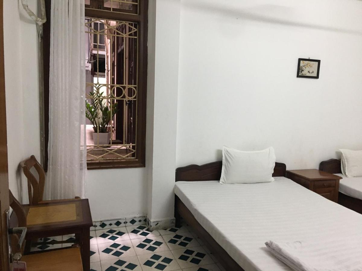 Nhà Nghỉ Thành Thu Hanoi Esterno foto